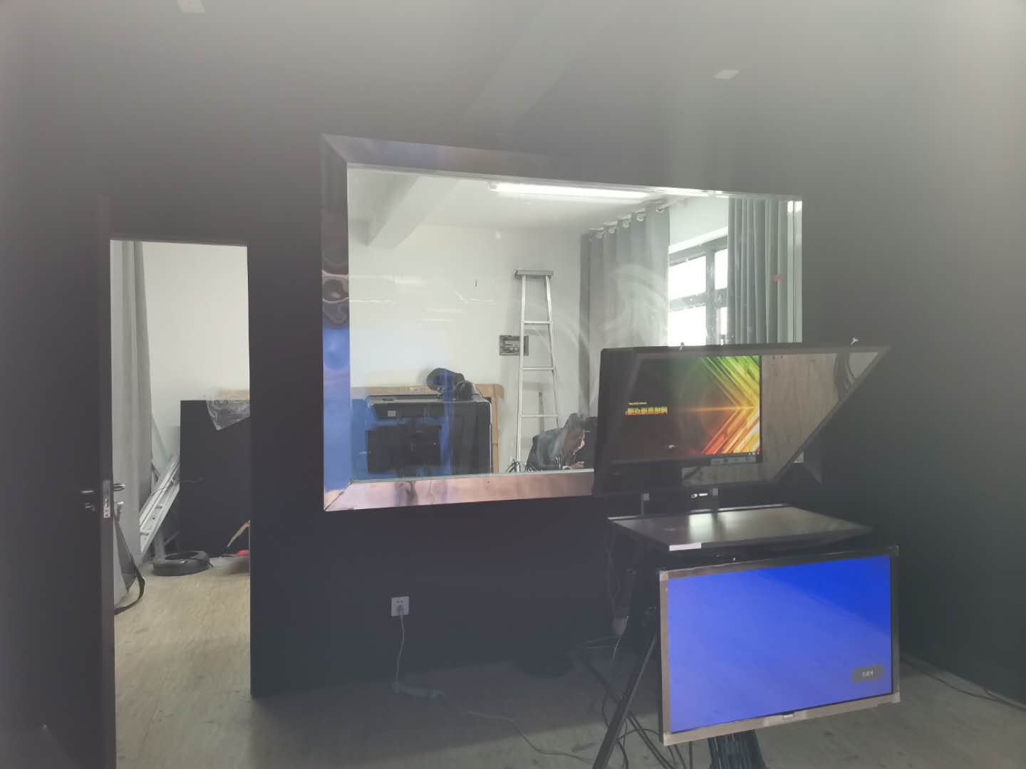 ̓�M�ݲ��ҵă���